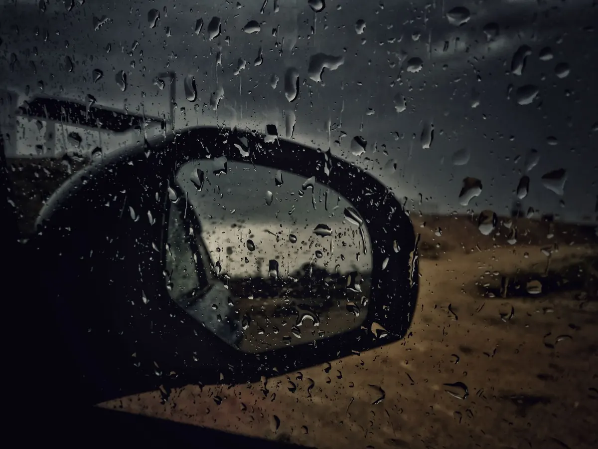 Common Mistakes People Make During a Red Weather Warning (and What to Do Instead)